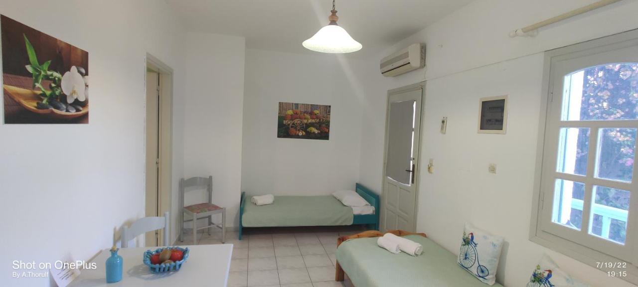 Mary'S Studios Agia Pelagia Exterior foto